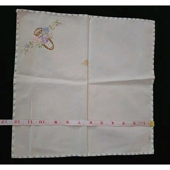 Set Of 5 Vintage hand embroidered Napkins/Hankerchief - Picture 5 of 11